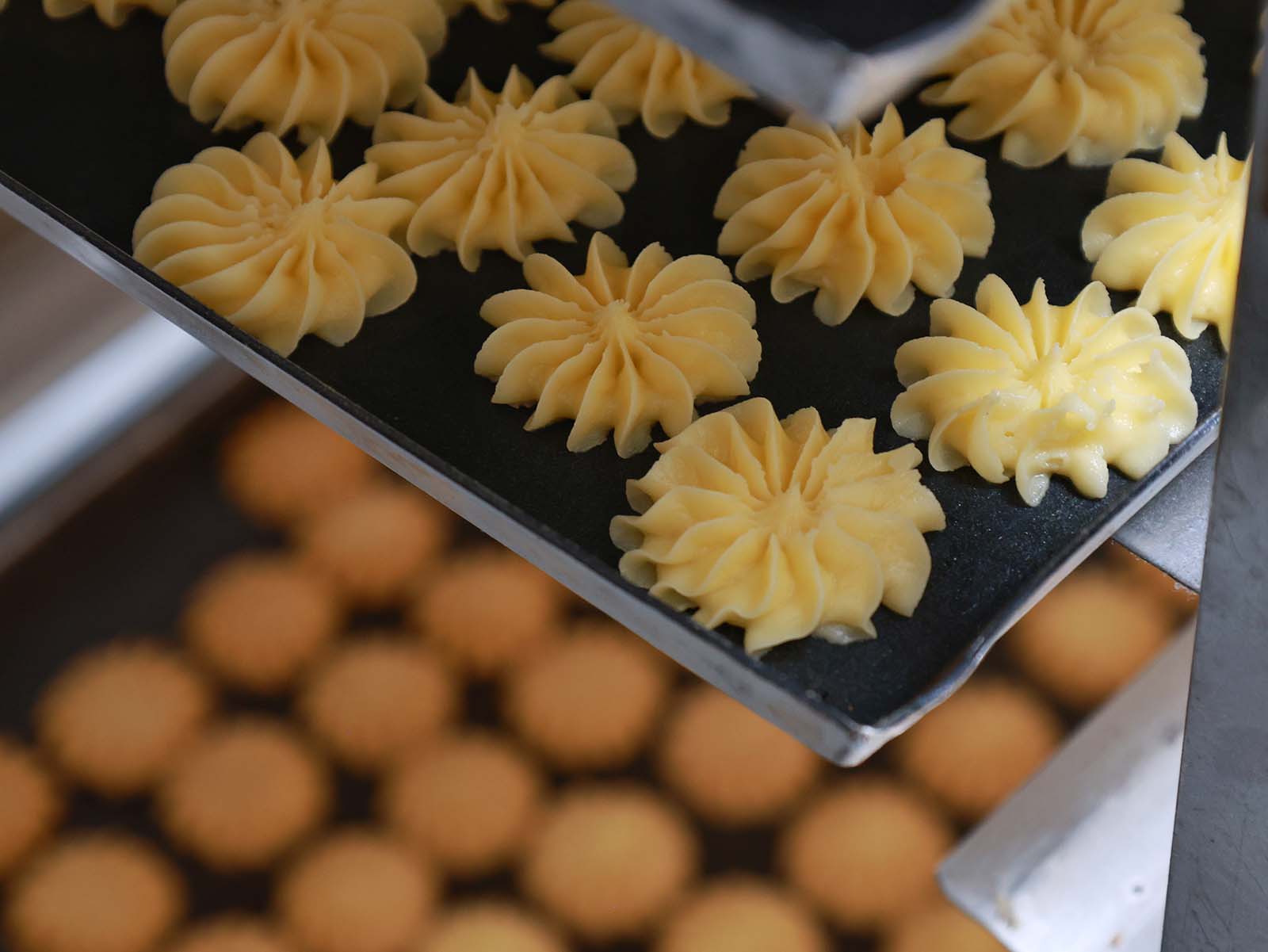 2112 Bakery Singapore: Premium Handmade Cookies and Pineapple Balls