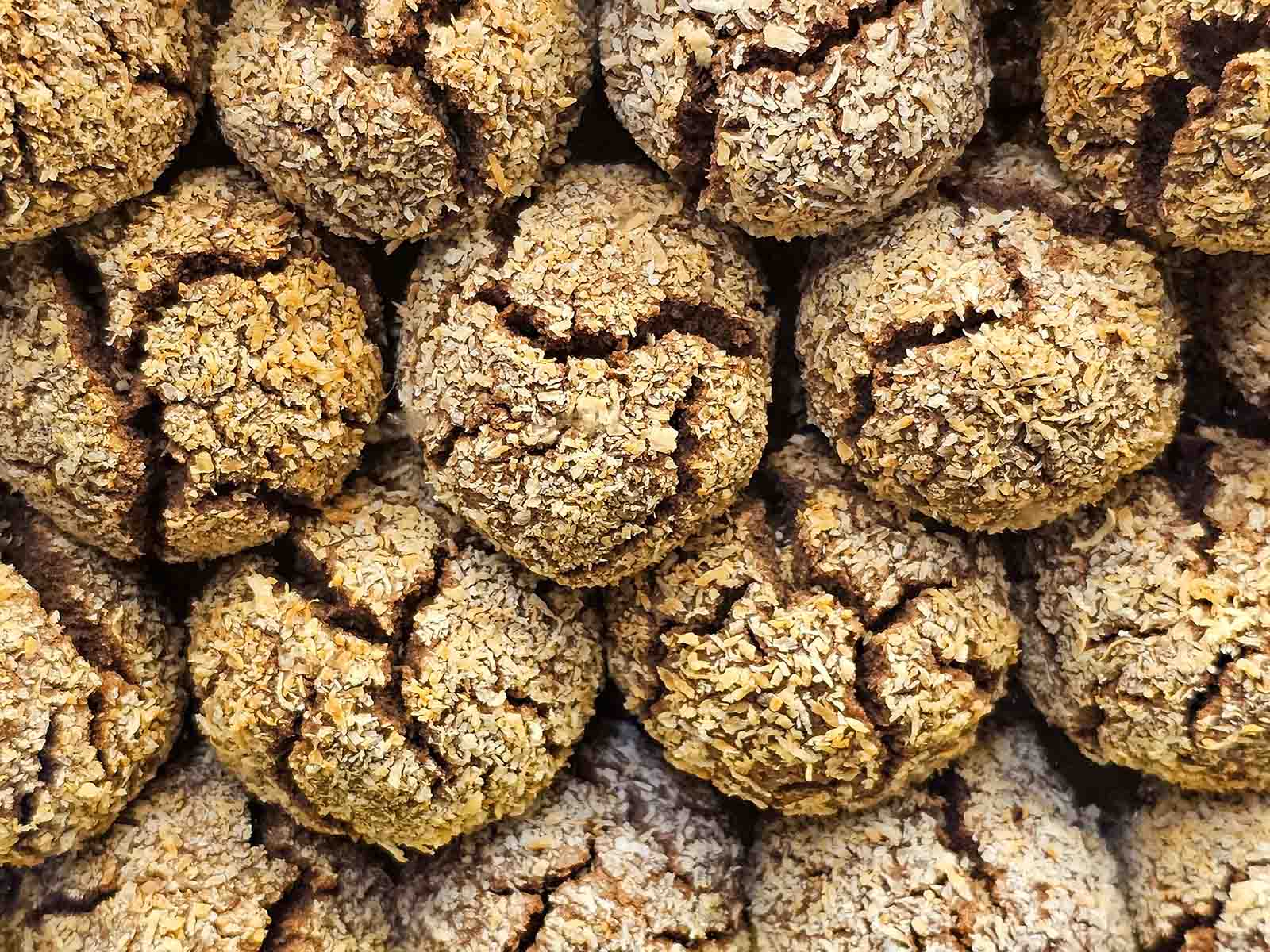 Freshly Baked Cookies Singapore: Why Small-Batch Baking Makes All the Difference